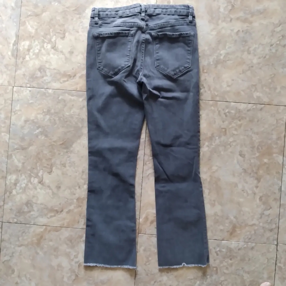 Free People frayed hem cropped jeans, size 27 - Picture 4 of 6